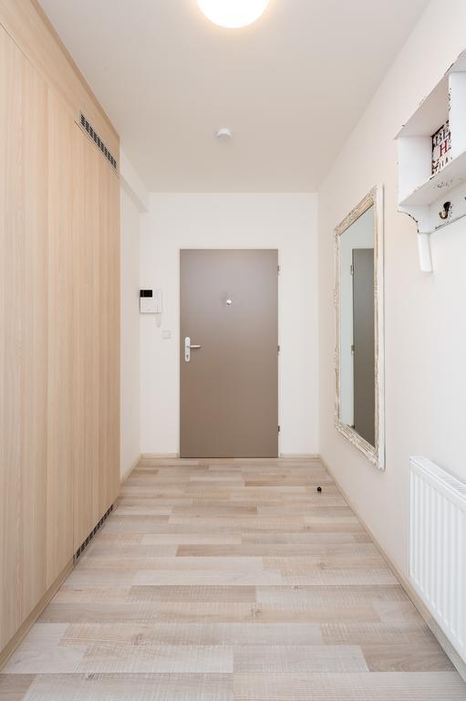 Apartment Sokolska Praga Zewnętrze zdjęcie