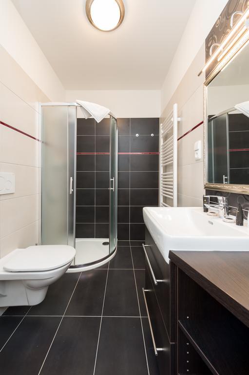 Apartment Sokolska Praga Zewnętrze zdjęcie