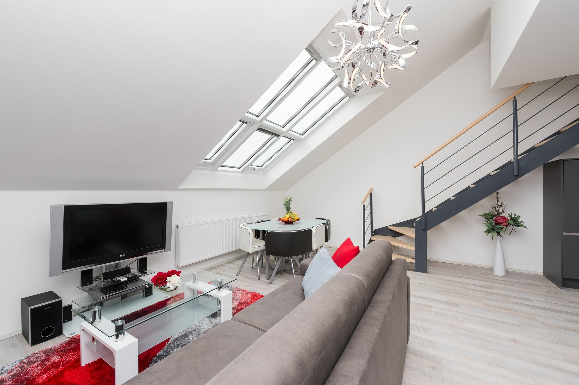 Apartment Sokolska Praga Zewnętrze zdjęcie